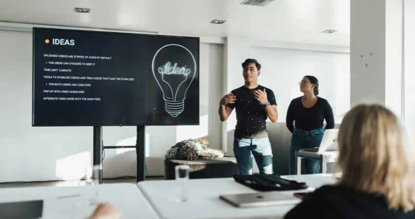 How Tecza Interactive Panels Adapt to Classrooms, Meeting Rooms & Homes